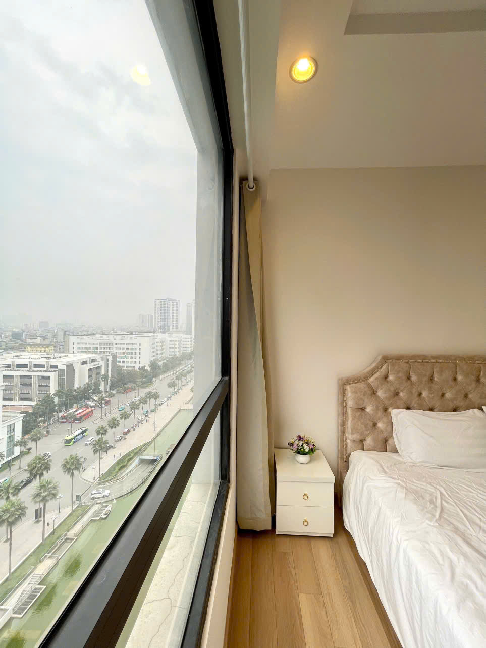 Cho thuê Homestay 4 Phòng Ngủ tại Times City